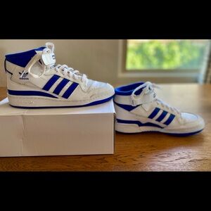 Adidas forum mid sneaker